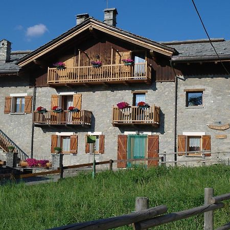 B&B Lo Van - Camere Al Verde Villaggio Di Rumiod Saint-Pierre Oda fotoğraf